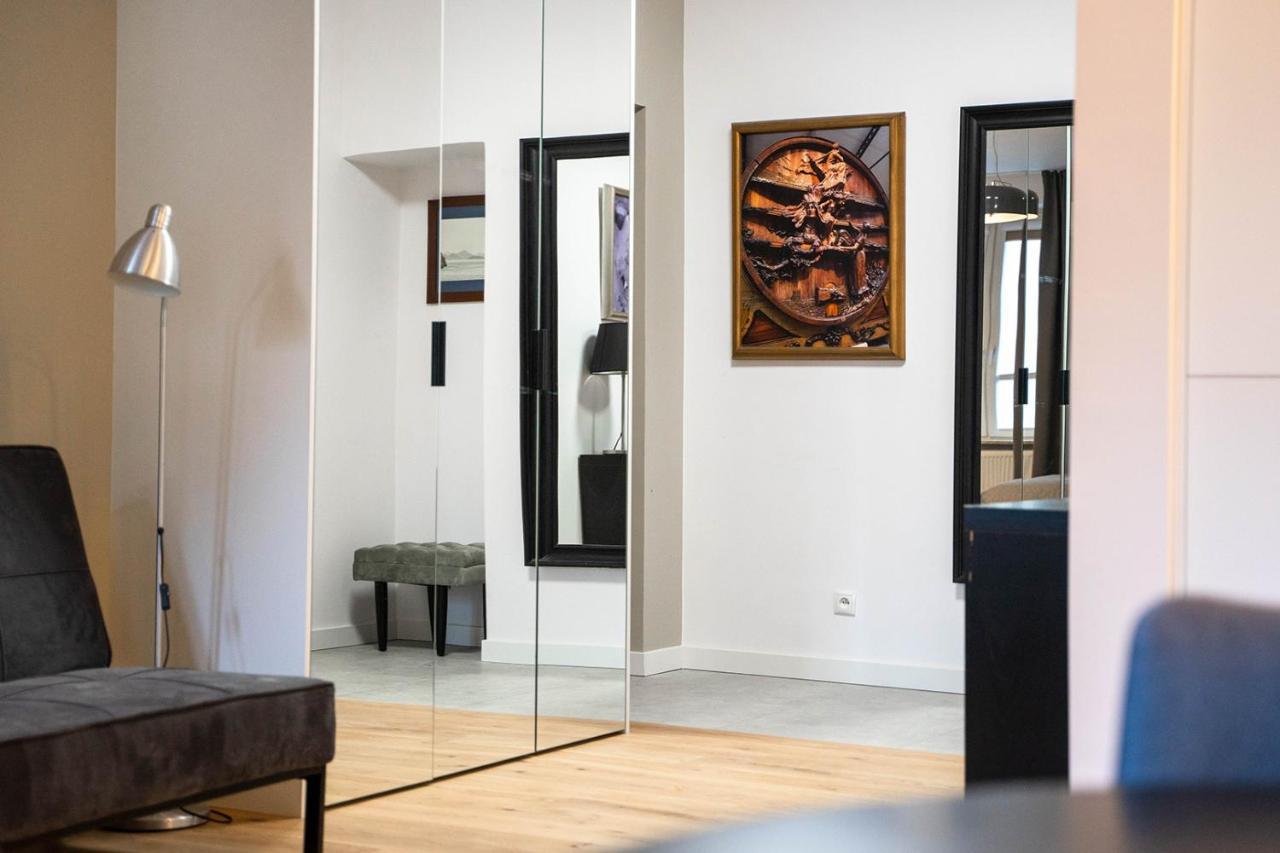 Piekna Grey Studio Warszawa Eksteriør bilde